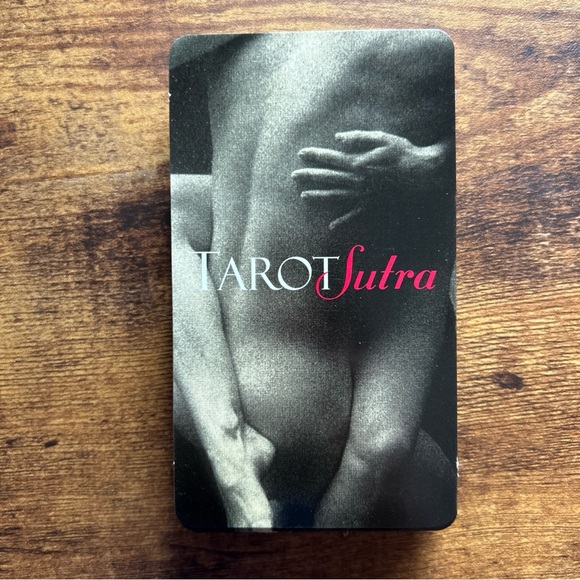 Tarot Sutra - Picture 1 of 3
